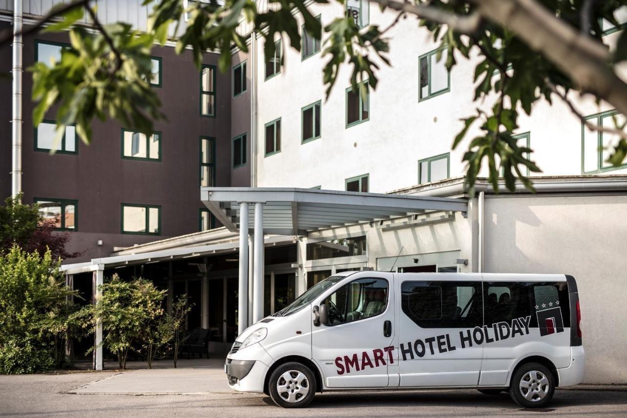 Smart Hotel Holiday Mestre Exterior foto